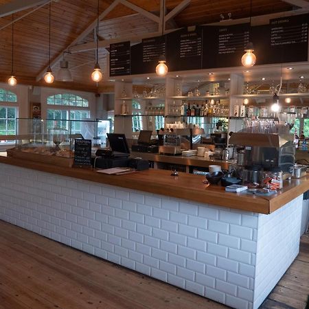 Trail Lodge Ballasalla Ngoại thất bức ảnh