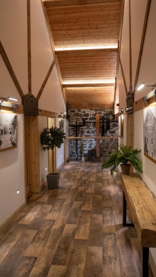 Trail Lodge Ballasalla Ngoại thất bức ảnh